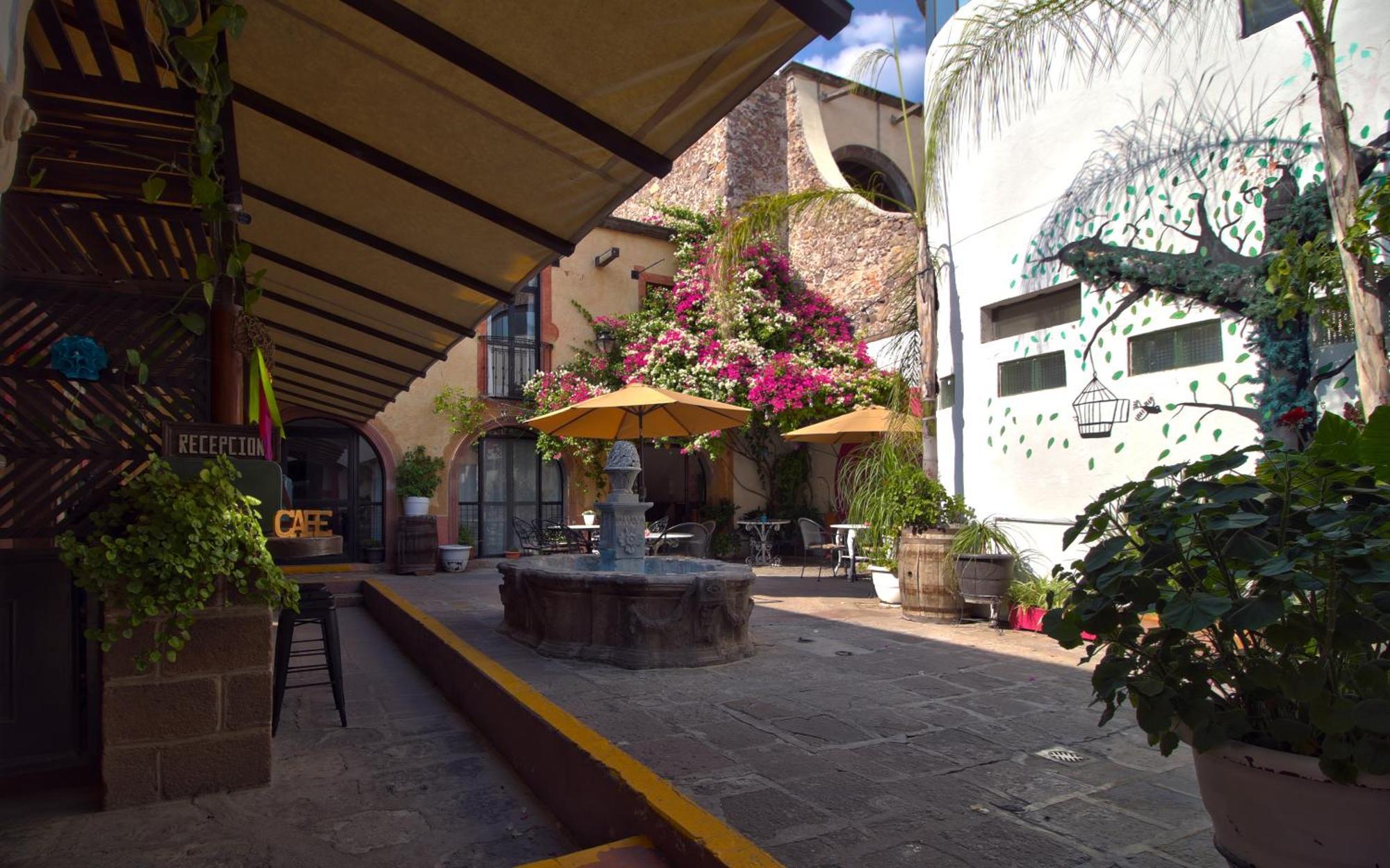 Punto 79 Hotel