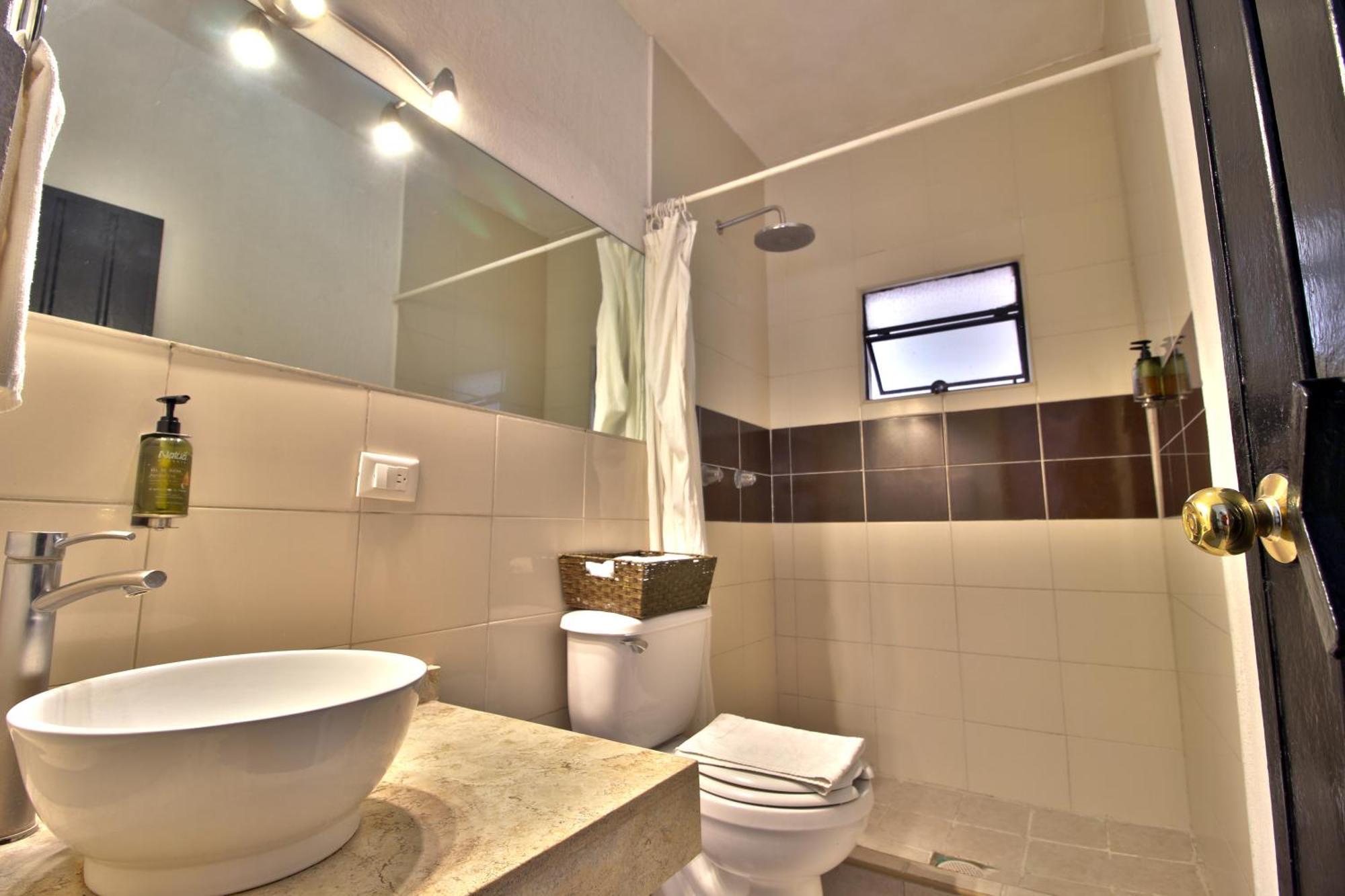 Hotel Punto 79