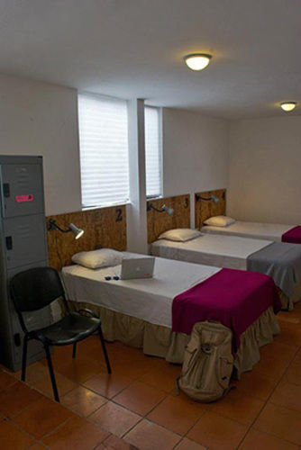Hotel Punto 79